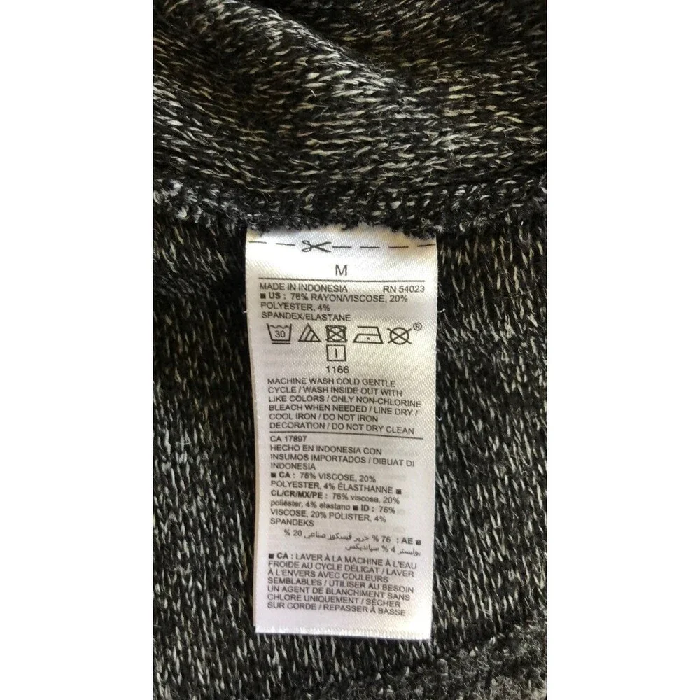 Old Navy Top (#3494) - Picture 3 of 4